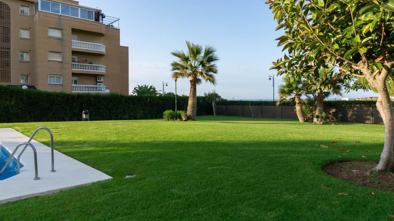 Sun & Luxury At Guadalmar Beach Malaga Exterior photo